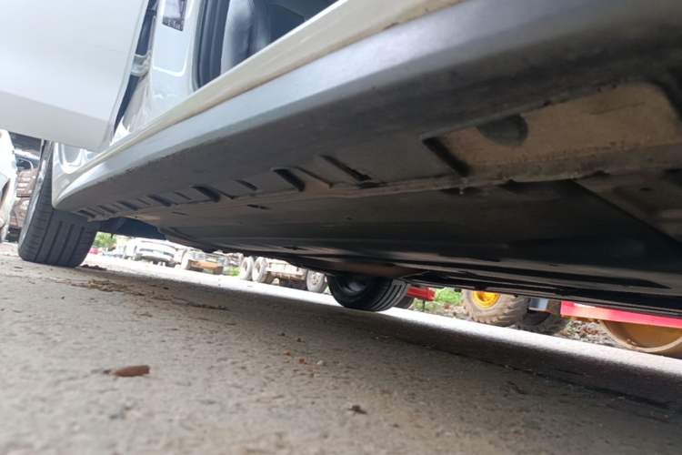 Used Hyundai Lafesta 2019 280TGDi Smart Speed Version China VI Standard Right Side Sill