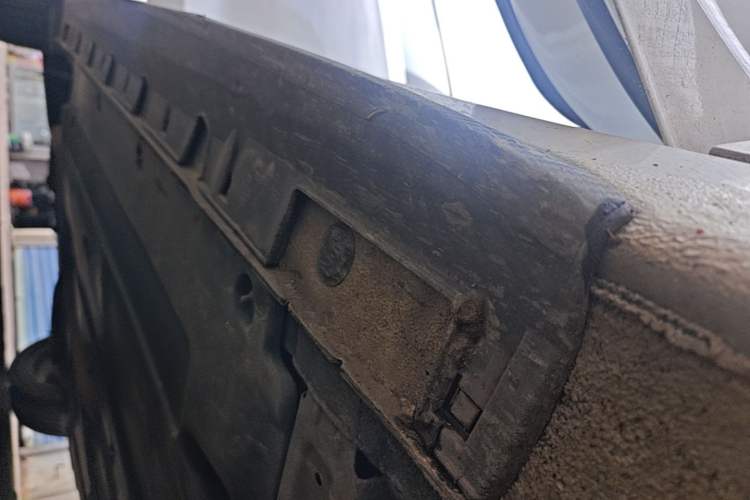 Used Hyundai Lafesta 2019 280TGDi Sport Edition China VI Right Side Sill