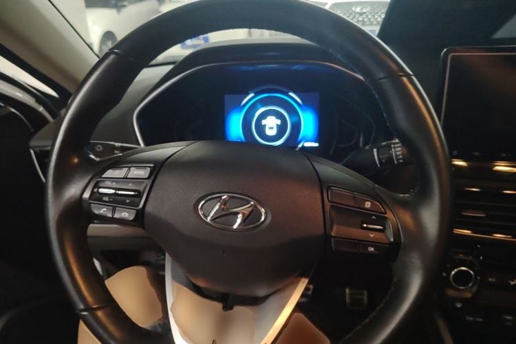 Used Hyundai Lafesta 2019 280TGDi Sport Edition China VI Steering Wheel