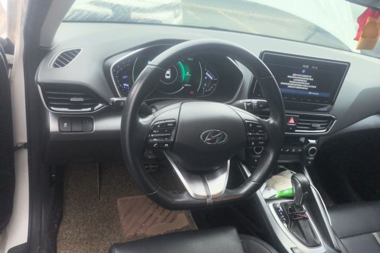 Used Hyundai Lafesta 2019 280TGDi Sport Edition China VI Steering Wheel