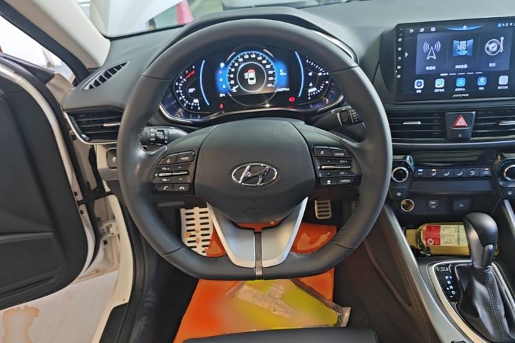 Used Hyundai Lafesta 2019 280TGDi Sport Edition China VI Steering Wheel