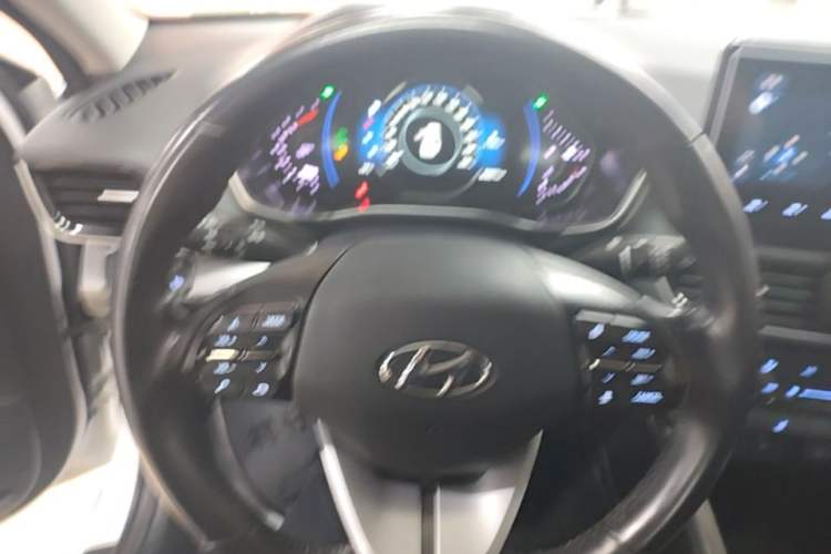 Used Hyundai Lafesta 2019 280TGDi Smart Speed Version China V Standard Steering Wheel