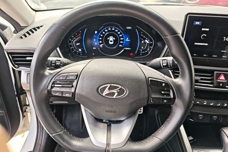 Used Hyundai Lafesta 2019 280TGDi Sport Edition China VI Steering Wheel