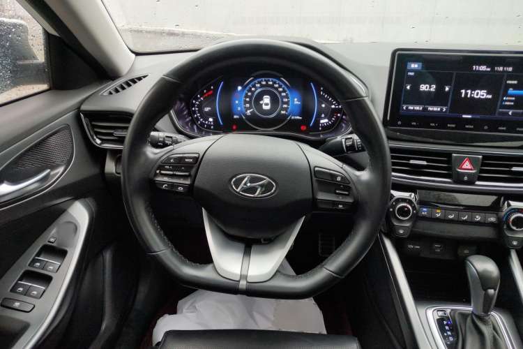 Used Hyundai Lafesta 2019 280TGDi Sport Edition China V Standard Steering Wheel