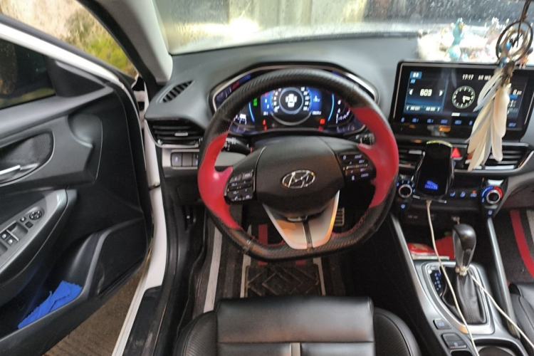 Used Hyundai Lafesta 2019 280TGDi Sport Edition China VI Steering Wheel