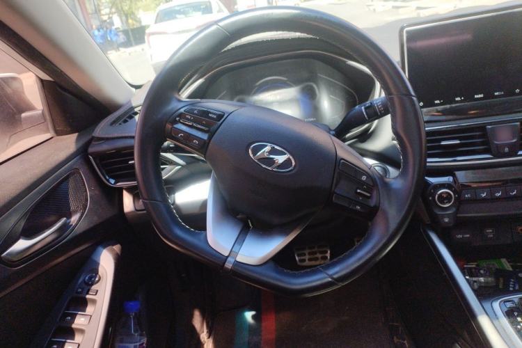 Used Hyundai Lafesta 2019 280TGDi Sport Edition China VI Steering Wheel