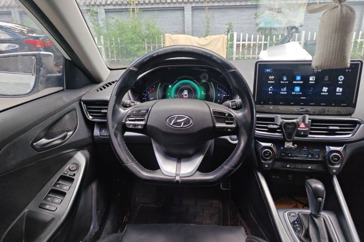 Used Hyundai Lafesta 2019 280TGDi Smart Speed Version China VI Standard Steering Wheel