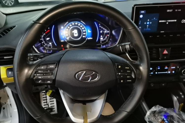 Used Hyundai Lafesta 2019 280TGDi Sport Edition China VI Steering Wheel