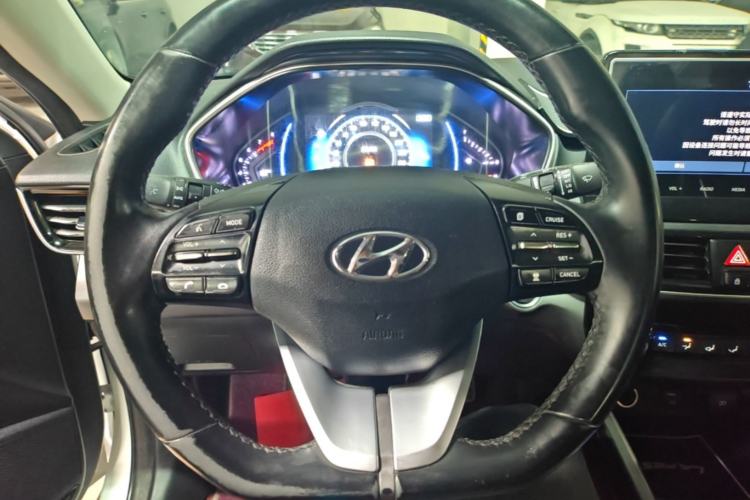 Used Hyundai Lafesta 2019 280TGDi Sport Edition China VI Steering Wheel