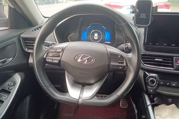 Used Hyundai Lafesta 2019 280TGDi Sport Edition China VI Steering Wheel