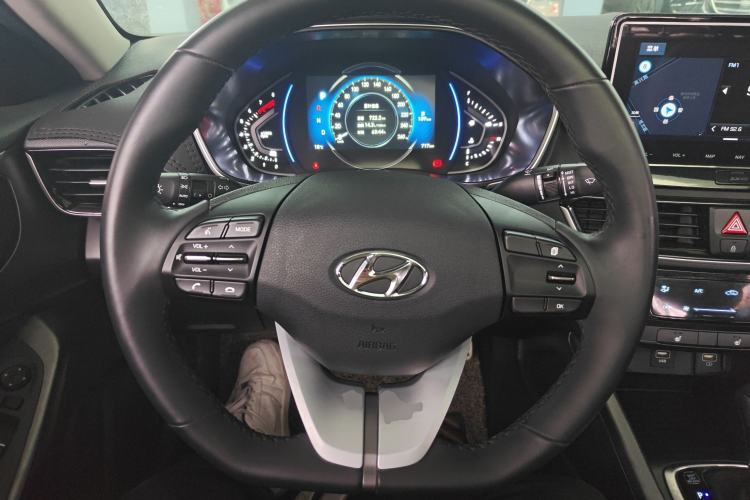 Used Hyundai Lafesta 2019 280TGDi Smart Speed Version China V Standard Steering Wheel