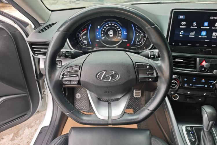 Used Hyundai Lafesta 2019 280TGDi Smart Speed Version China VI Standard Steering Wheel