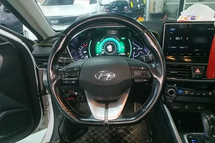 Used Hyundai Lafesta 2019 280TGDi Sport Edition China V Standard Steering Wheel