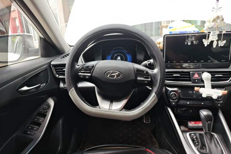 Used Hyundai Lafesta 2019 280TGDi Smart Speed Version China V Standard Steering Wheel