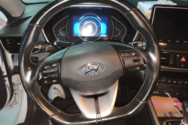 Used Hyundai Lafesta 2019 280TGDi Sport Edition China V Standard Steering Wheel
