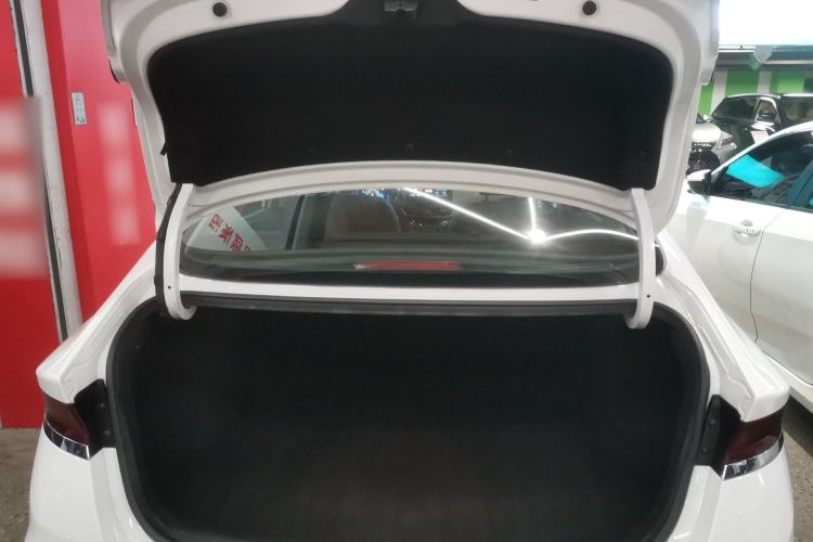 Used Hyundai Lafesta 2019 280TGDi Sport Edition China VI Trunk