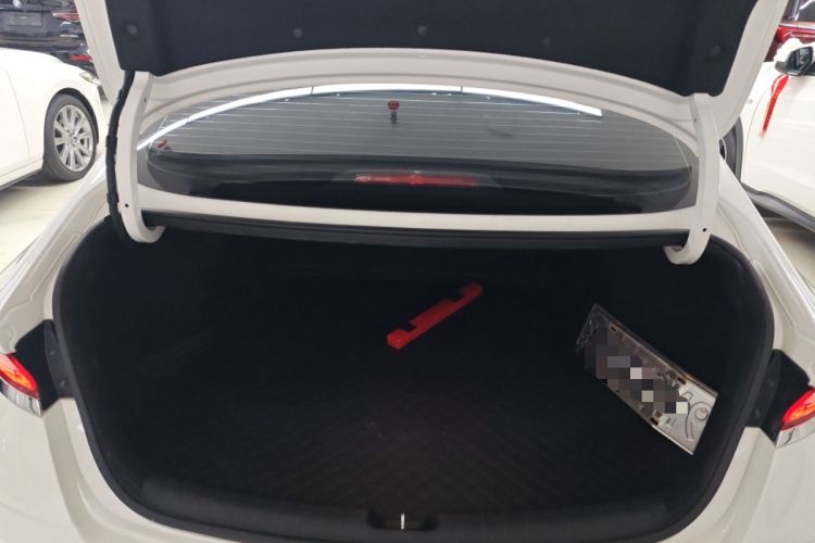 Used Hyundai Lafesta 2019 280TGDi Sport Edition China VI Trunk