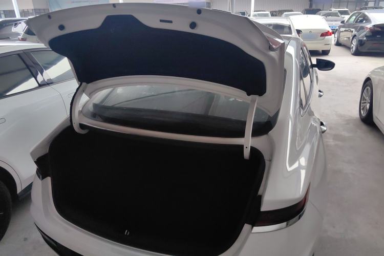 Used Hyundai Lafesta 2019 280TGDi Smart Edition China VI Standard Trunk