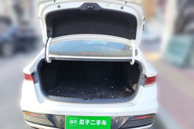 Used Hyundai Lafesta 2019 280TGDi Sport Edition China VI Trunk