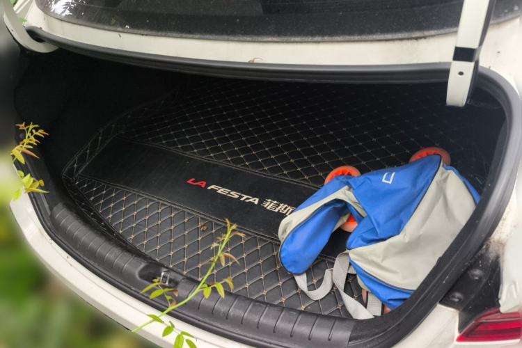 Used Hyundai Lafesta 2019 280TGDi Sport Edition China VI Trunk