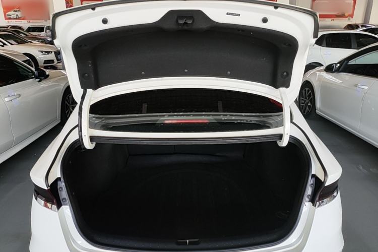 Used Hyundai Lafesta 2019 280TGDi Smart Speed Version China V Standard Trunk