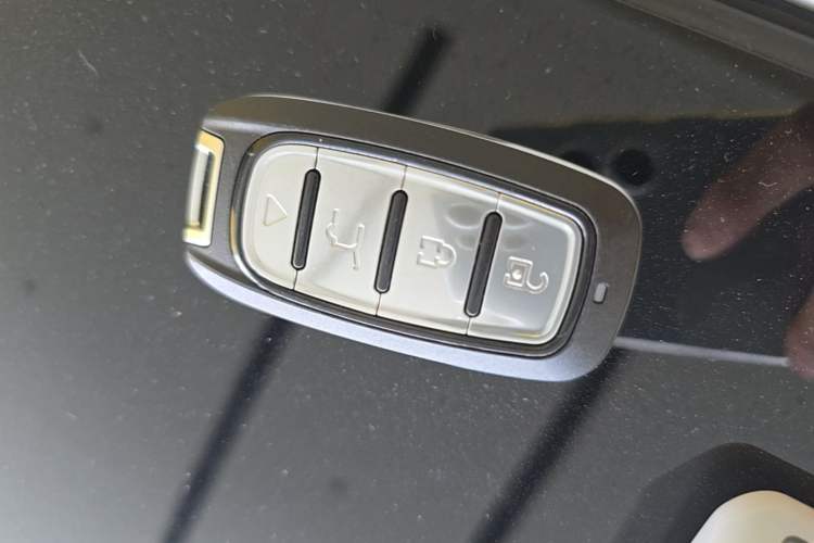 Used Hyundai Lafesta 2019 280TGDi Smart Speed Version China VI Standard Vehicle Key