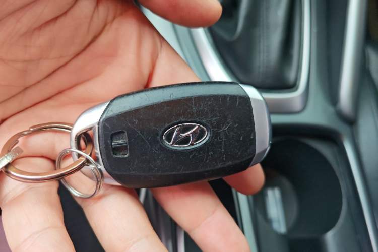 Used Hyundai Lafesta 2019 280TGDi Smart Speed Version China VI Standard Vehicle Key