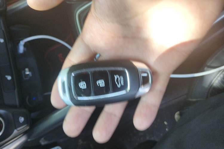 Used Hyundai Lafesta 2019 280TGDi Smart Speed Version China VI Standard Vehicle Key