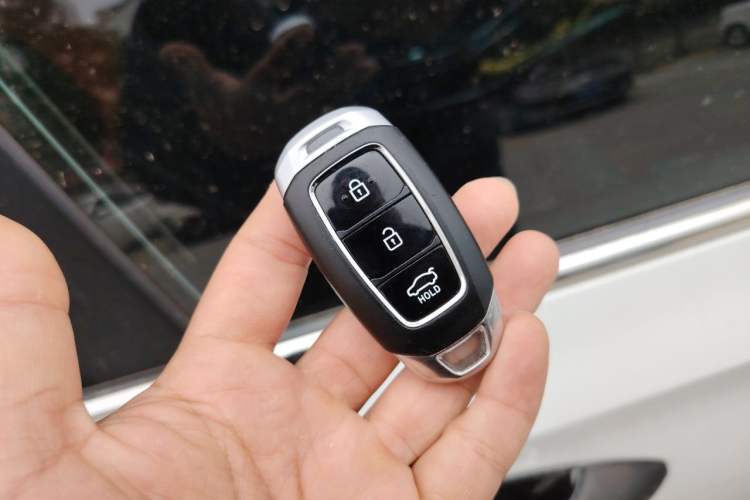 Used Hyundai Lafesta 2019 280TGDi Smart Speed Version China VI Standard Vehicle Key