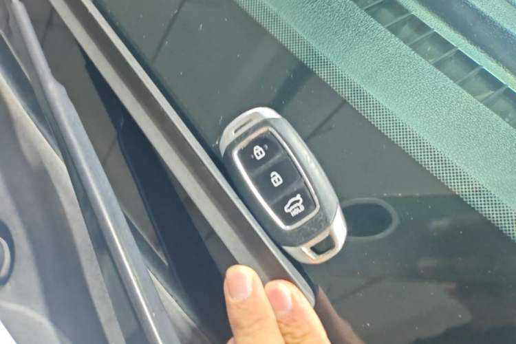 Used Hyundai Lafesta 2019 280TGDi Sport Edition China VI Vehicle Key