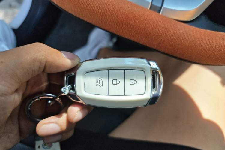 Used Hyundai Lafesta 2019 240TGDi Comfort Edition China VI Standard Vehicle Key