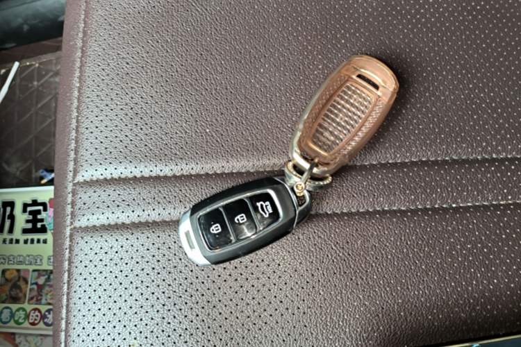 Used Hyundai Lafesta 2019 280TGDi Sport Edition China VI Vehicle Key