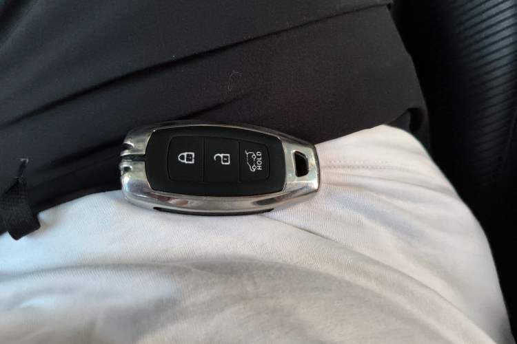Used Hyundai Lafesta 2019 280TGDi Sport Edition China VI Vehicle Key