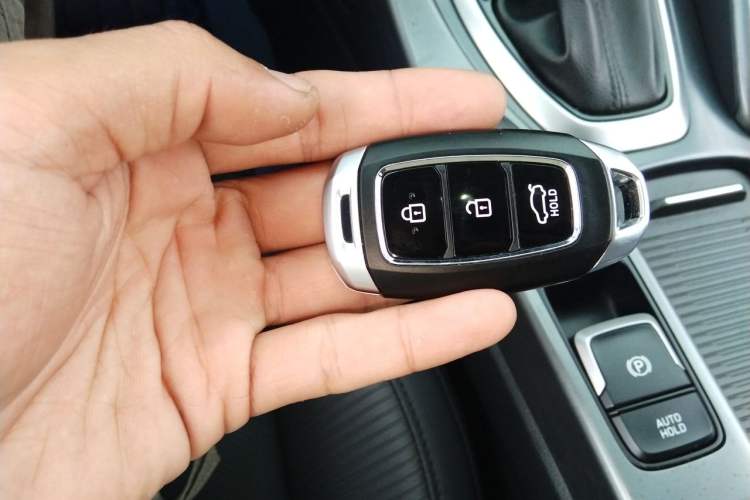 Used Hyundai Lafesta 2019 280TGDi Smart Speed Version China VI Standard Vehicle Key