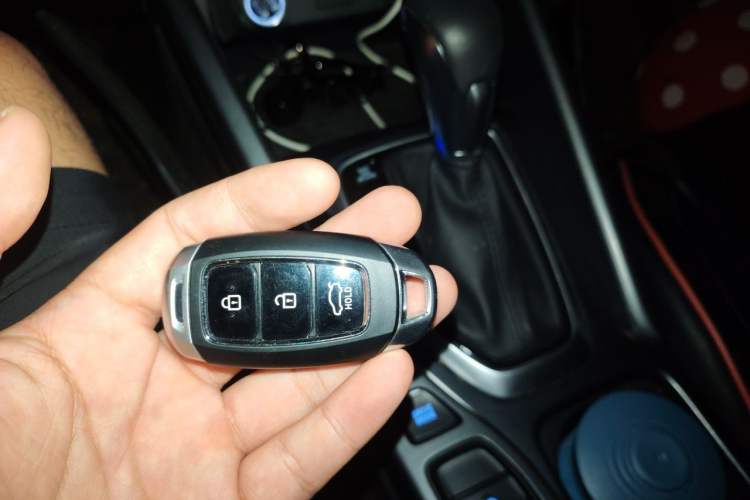 Used Hyundai Lafesta 2019 280TGDi Smart Speed Version China VI Standard Vehicle Key