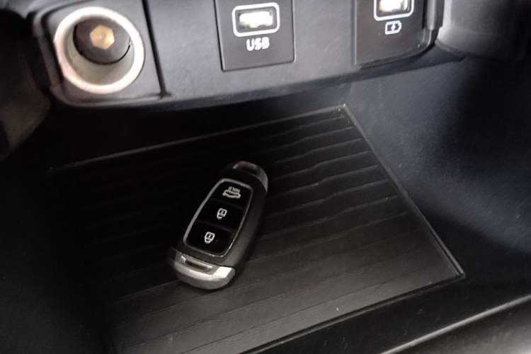 Used Hyundai Lafesta 2019 280TGDi Smart Speed Version China V Standard Vehicle Key
