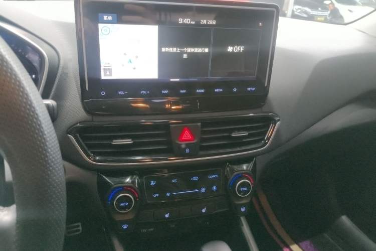 Used Hyundai Lafesta 2019 280TGDi Smart Speed Version China V Standard Audio And AC Panel