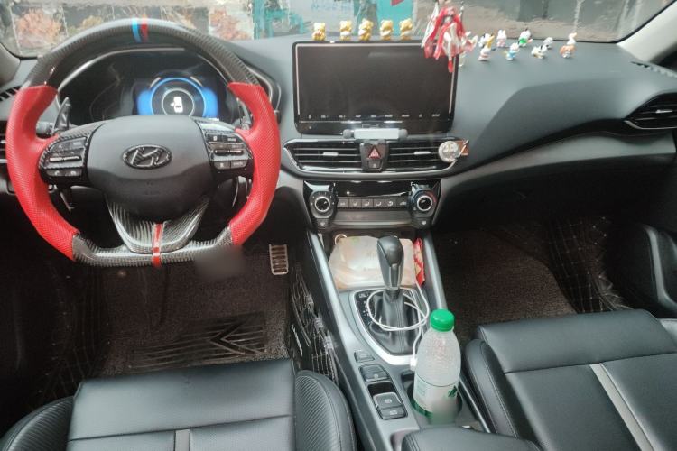 Used Hyundai Lafesta 2019 280TGDi Sport Edition China VI Center Console