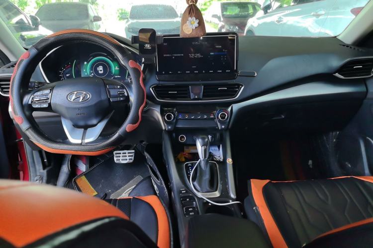 Used Hyundai Lafesta 2019 280TGDi Sport Edition China VI Center Console