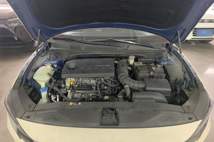 Used Hyundai Lafesta 2019 240TGDi Sport Edition China V standard Engine Bay
