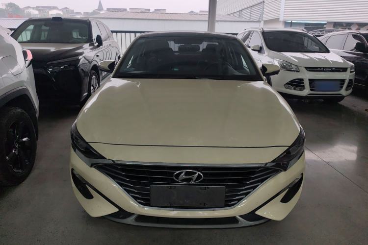 Used Hyundai Lafesta 2019 240TGDi Sport Edition China V standard Front