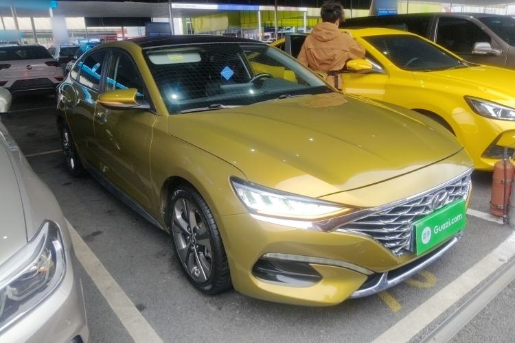 Used Hyundai Lafesta 2019 280TGDi Smart Speed Version China V Standard Front Right 45 Deg