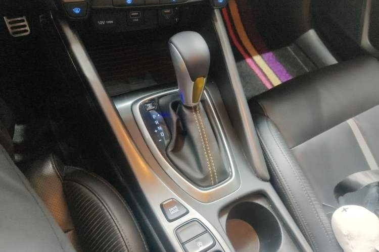 Used Hyundai Lafesta 2019 280TGDi Smart Speed Version China V Standard Gear Lever