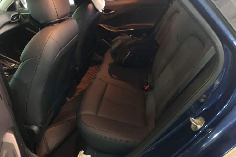 Used Hyundai Lafesta 2019 240TGDi Sport Edition China V standard Left Rear Seat