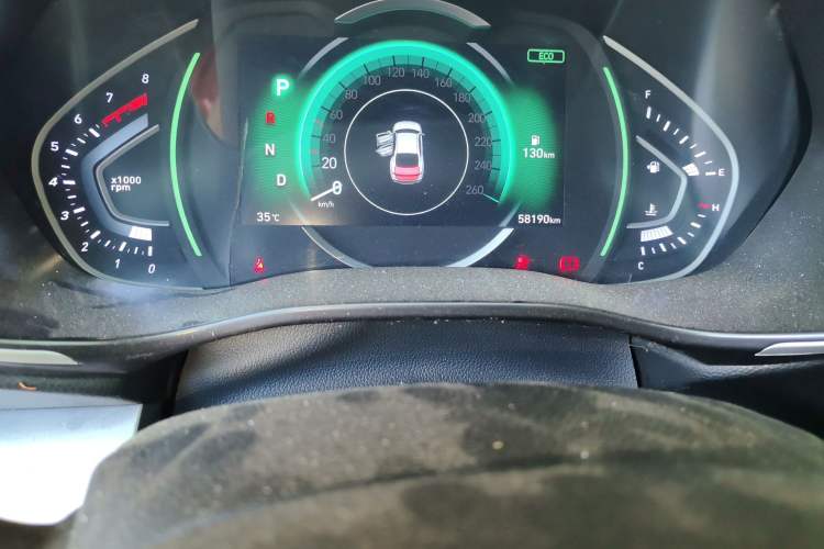 Used Hyundai Lafesta 2019 280TGDi Sport Edition China VI Odometer Close Up