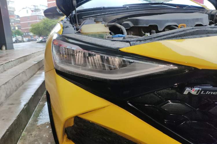 Used Hyundai Lafesta 2019 280TGDi Sport Edition China VI Right Front Headlight