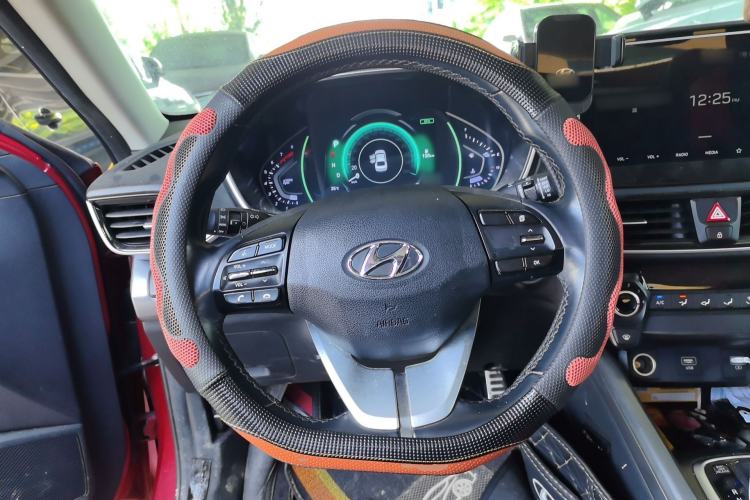 Used Hyundai Lafesta 2019 280TGDi Sport Edition China VI Steering Wheel