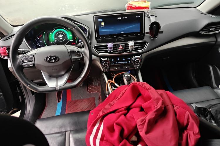Used Hyundai Lafesta 2021 280TGDi DLX Luxury Edition Center Console