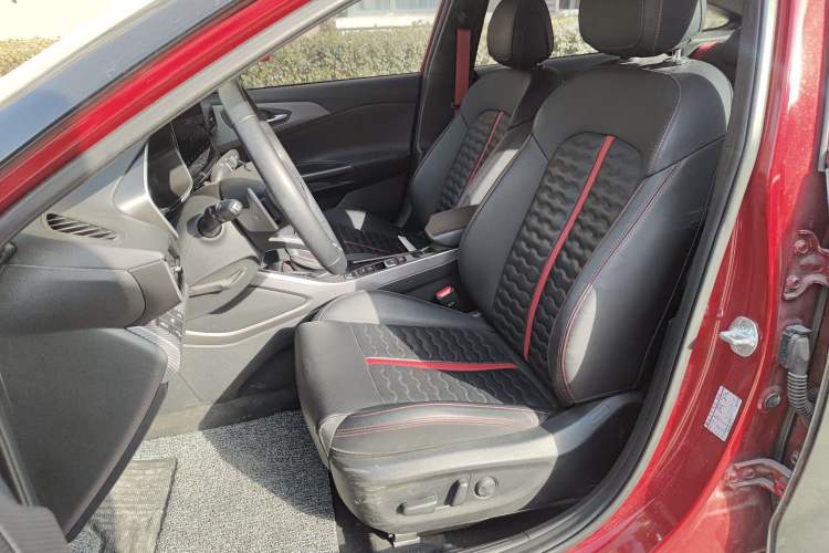 Used Hyundai Lafesta 2021 280TGDi Luxury Sport Plus Edition Left Front Seat