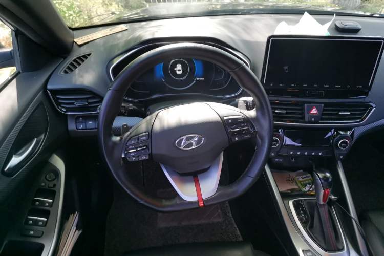 Used Hyundai Lafesta 2021 280TGDi Luxury Sport Plus Edition Steering Wheel